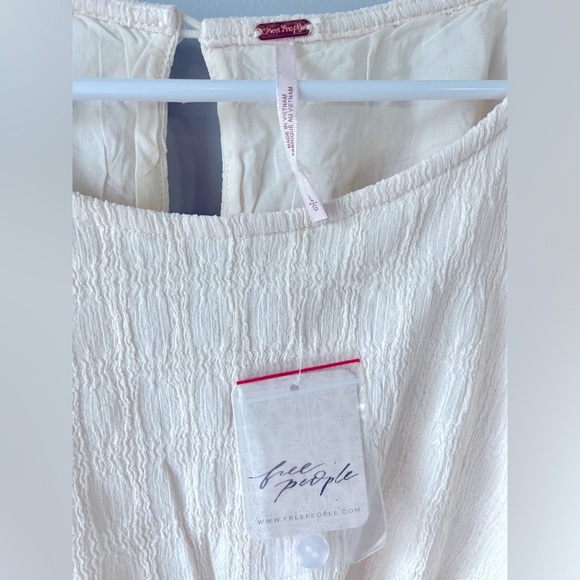 NWT Free People Tovah crop top with puff sleeves size large ivory/cream - Picture 4 of 9